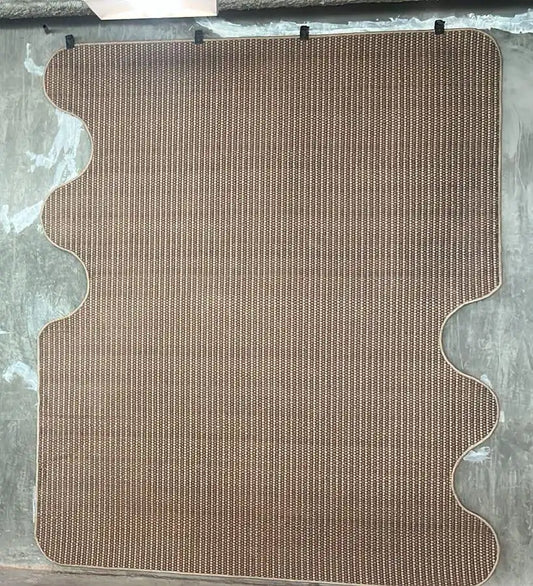IRREGULAR RUG
