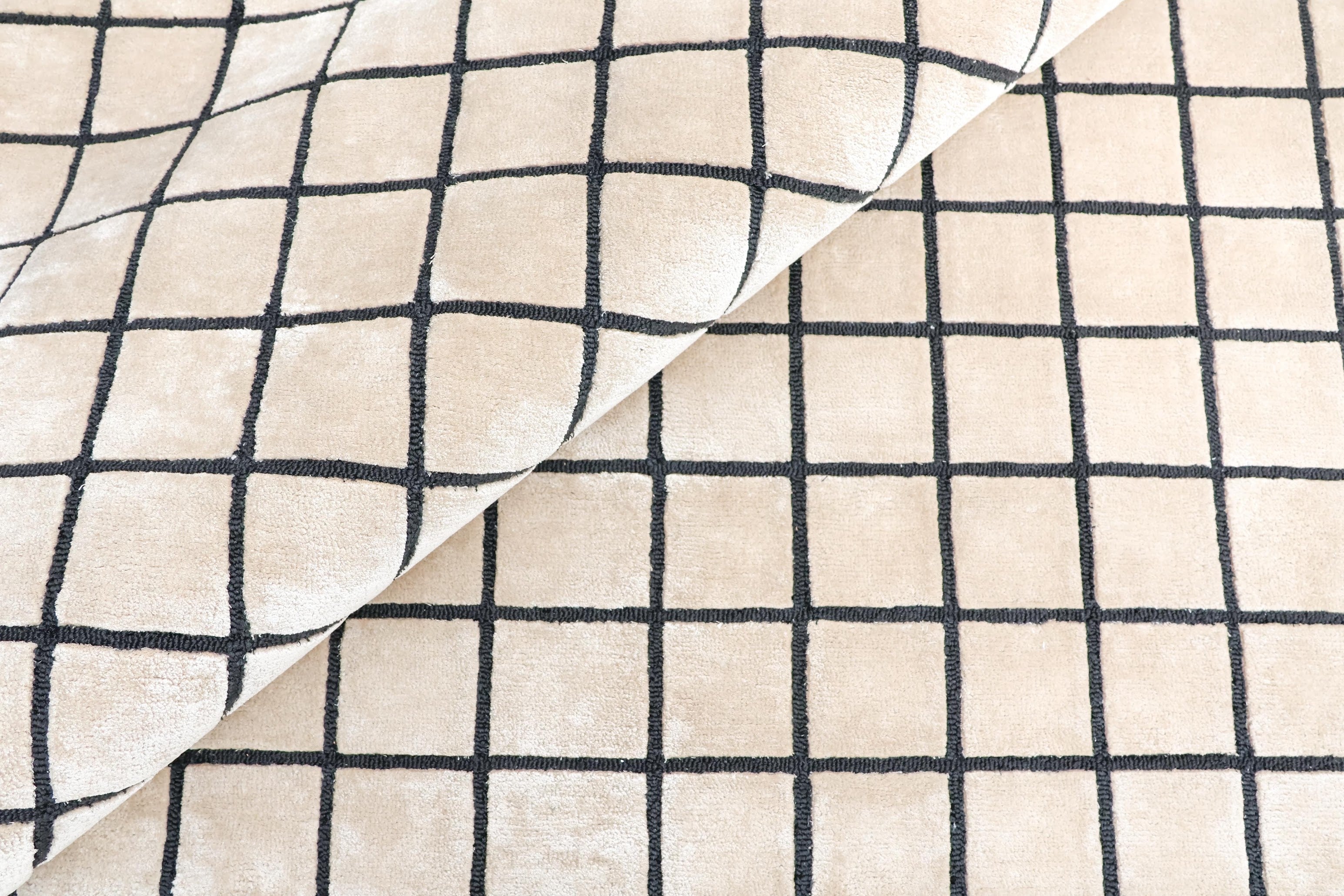 MINIMAL RUG