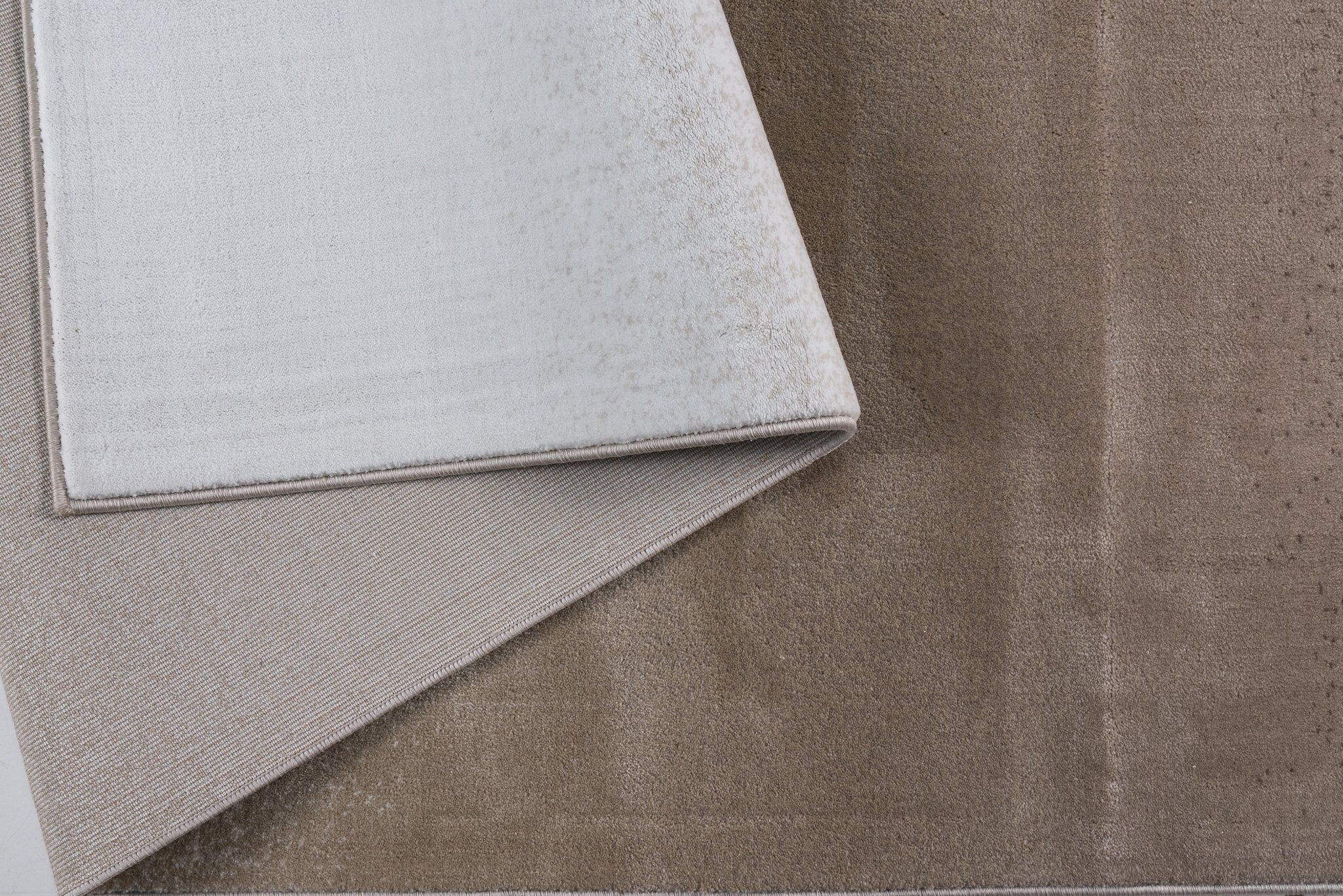SHADE RUG